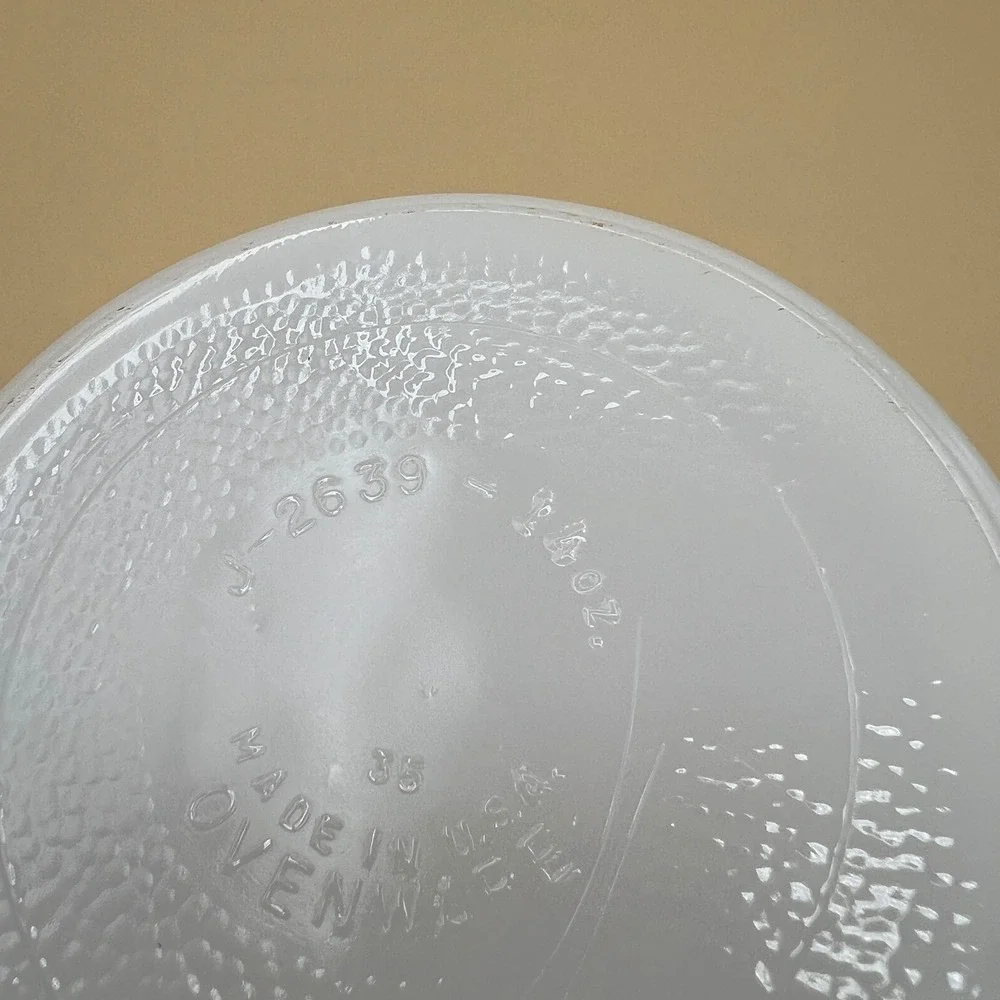 Vintage White Milk Glass 14oz Single Handle Soup Bowl Ramekin Ovenware  USA